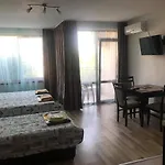 Zornica In Guest house 3*