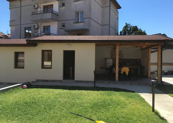 Zornica In Guest house 3*